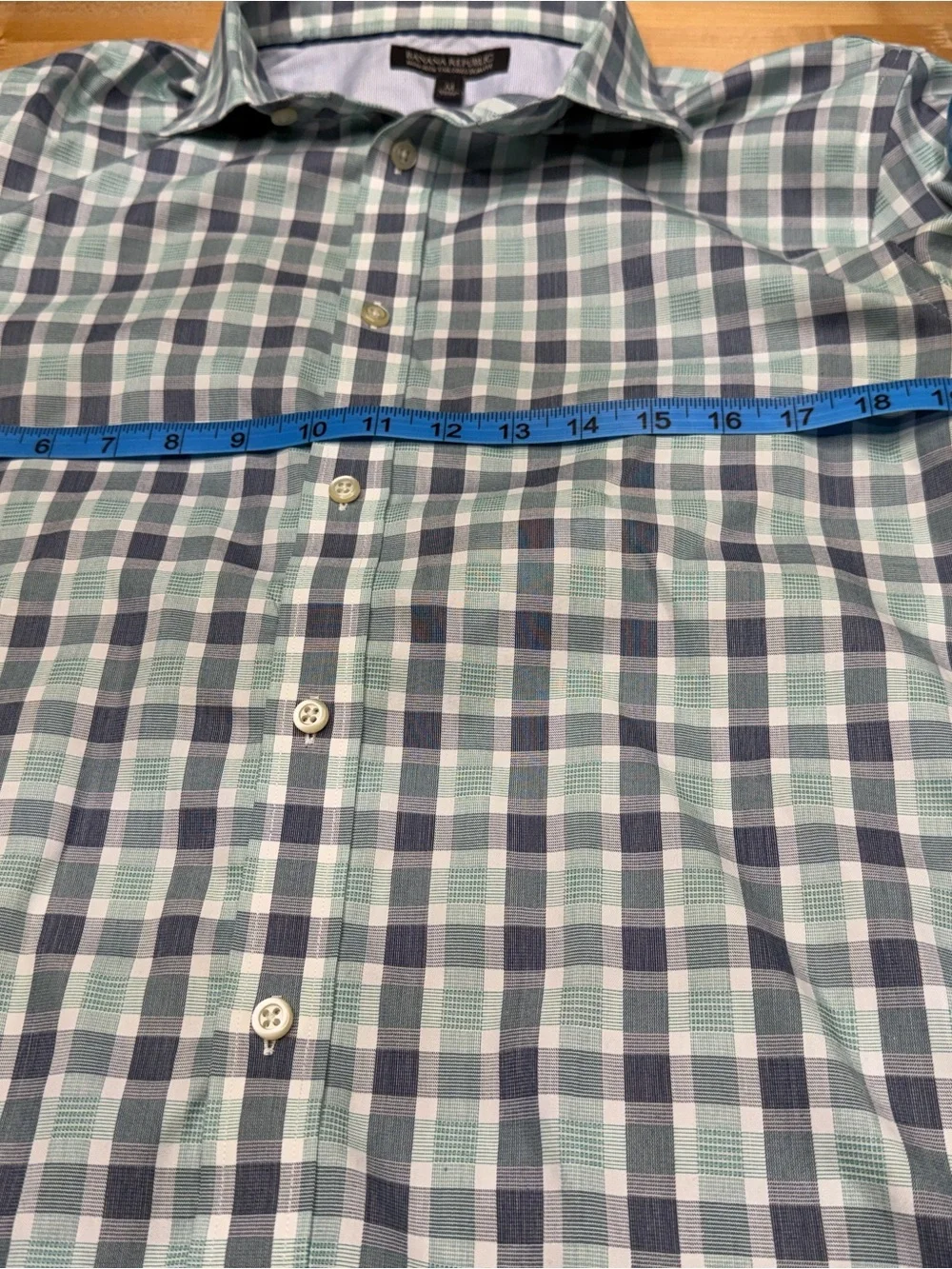 Banana Republic Non-Iron Men's Green and Blue Plaid Button-Down Shirt